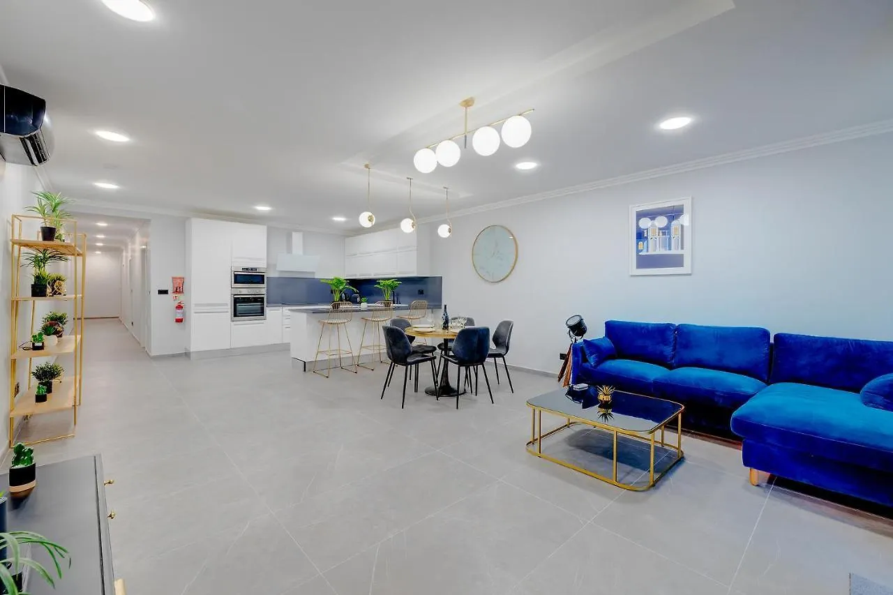 Art Deco Luxury Apartment, Central Location Sliema 0*,  Malta