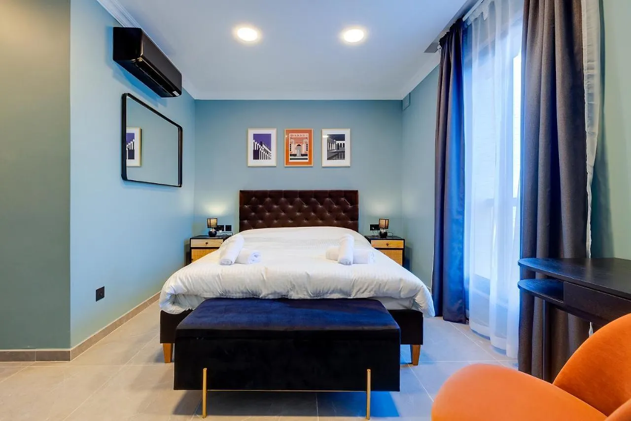Art Deco Luxury Apartment, Central Location Sliema Apartment