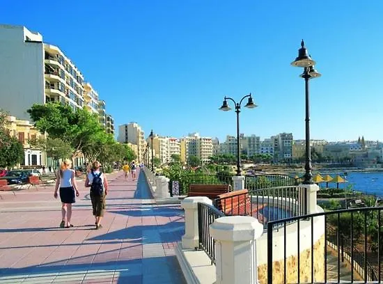 Art Deco Luxury Apartment, Central Location Sliema Apartment