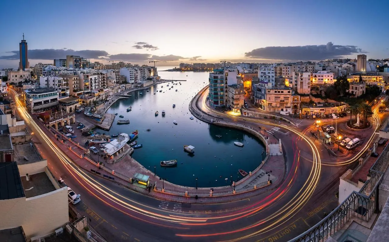 Apartment Art Deco Luxury Apartment, Central Location Sliema