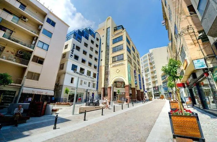 Art Deco Luxury Apartment, Central Location Sliema Apartment